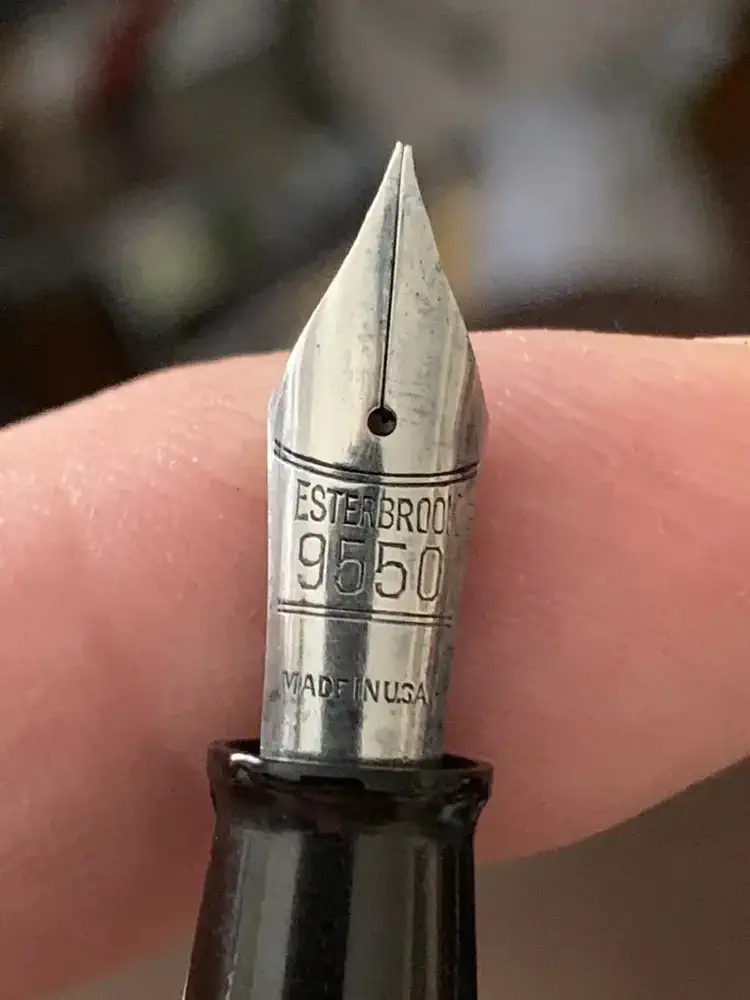 Sheaffer Crest Deluxe Fountain Pen